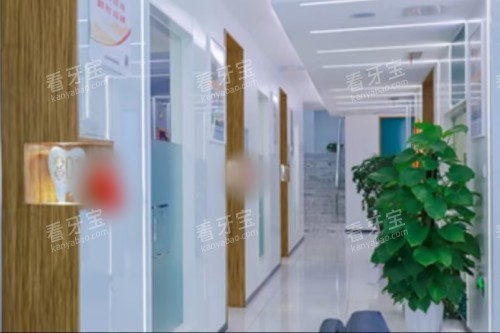 青岛可恩口腔医院(麦岛店)走廊 青岛可恩口腔医院(麦岛店)走廊