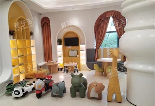 贵州贵阳柏乐口腔门诊部大厅 贵州贵阳柏乐口腔门诊部大厅