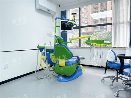 福建漳州博恩口腔儿童牙椅 福建漳州博恩口腔儿童牙椅