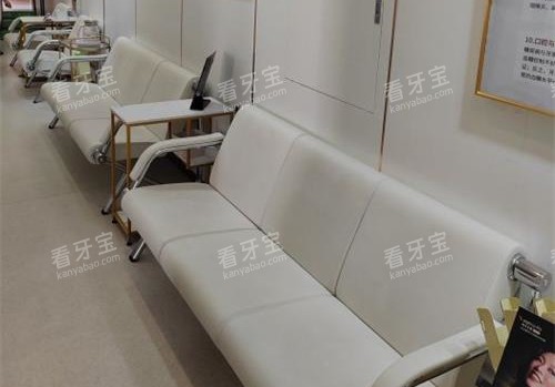 ���ݵ��ؿ�ǻ�Ⱥ���