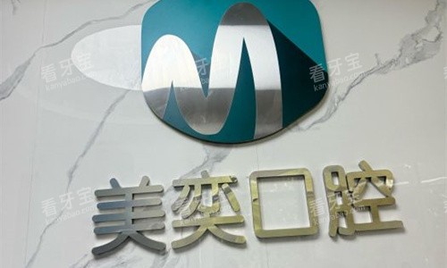 �������ȿ�ǻlogoͼչʾ