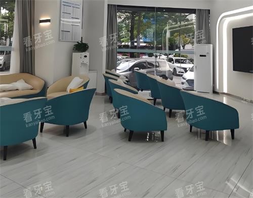 ���ڸ��׷ƶ���ǻ���ڻ���