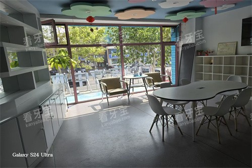 �ػʵ���һ�ƿ�ǻ���ڻ���չʾ